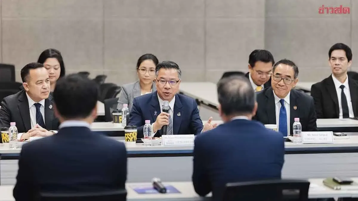 BOI Courts Hyundai, T-Robotics, COSMAX for High-Tech Investment