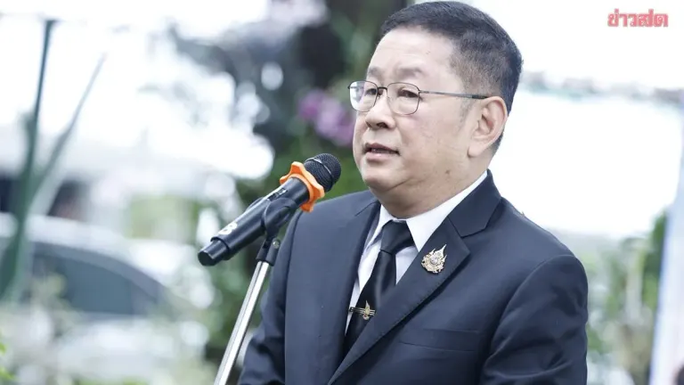 Education Ministry Honors Staff With Mother's Day Care Program