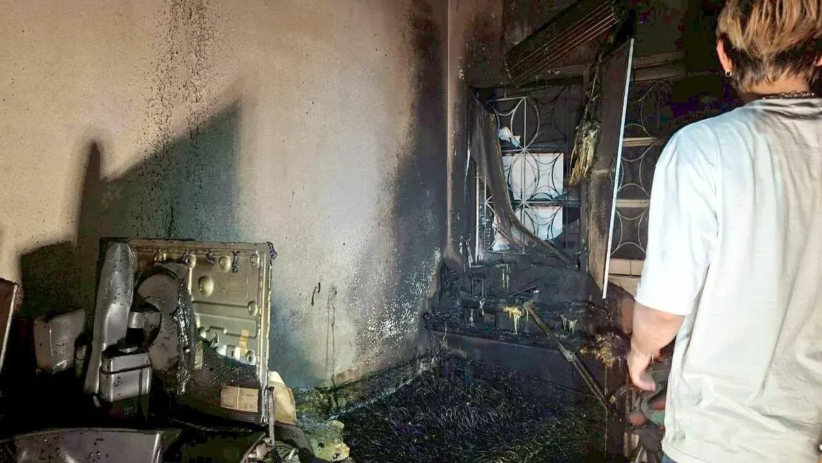 Fire Destroys Housing Estate In Wichit