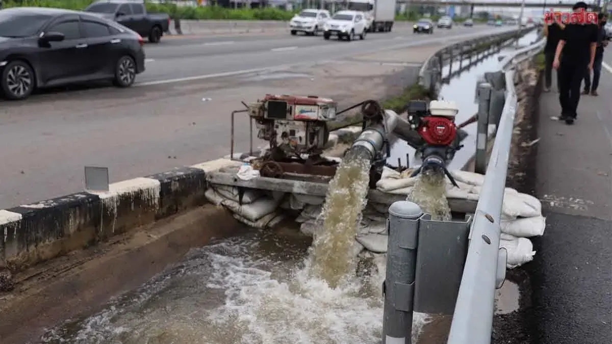 Samut Sakhon Governor Rushes to Tackle Rama 2 Flooding