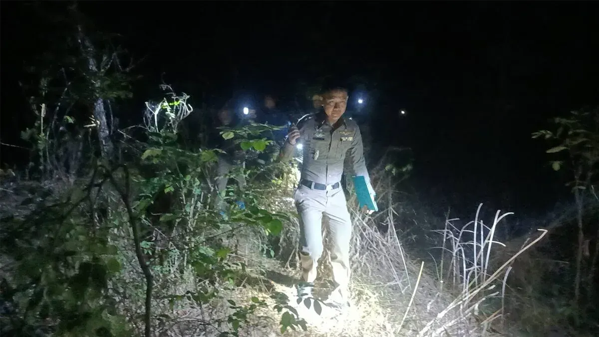 Tragedy: Two Wild Elephants Attack and Kill National Park Volunteer in Thab Lan