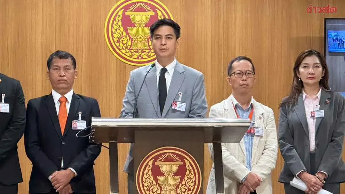 Democrats Submit 6 Bills Back to Parliament After Cabinet Rejection; Prepare Constitutional Amendment Article 256 for Next Week