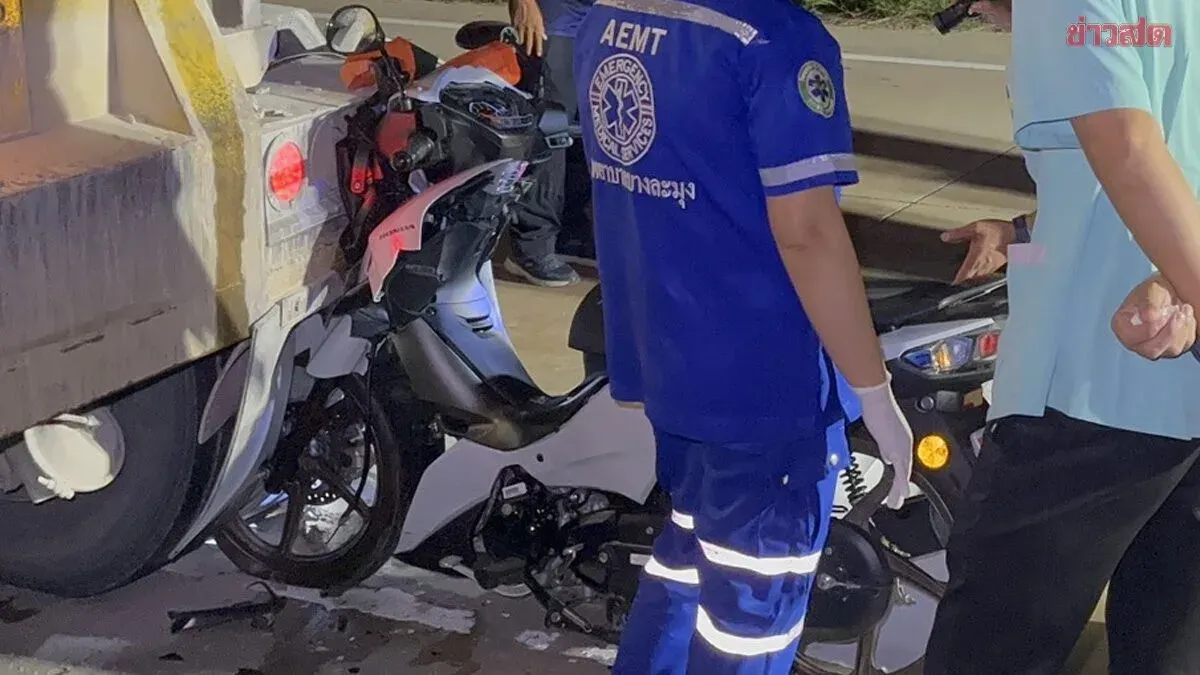 Female Motorcyclist Dies Hitting Stalled Truck; Second Rider Killed 3km Away