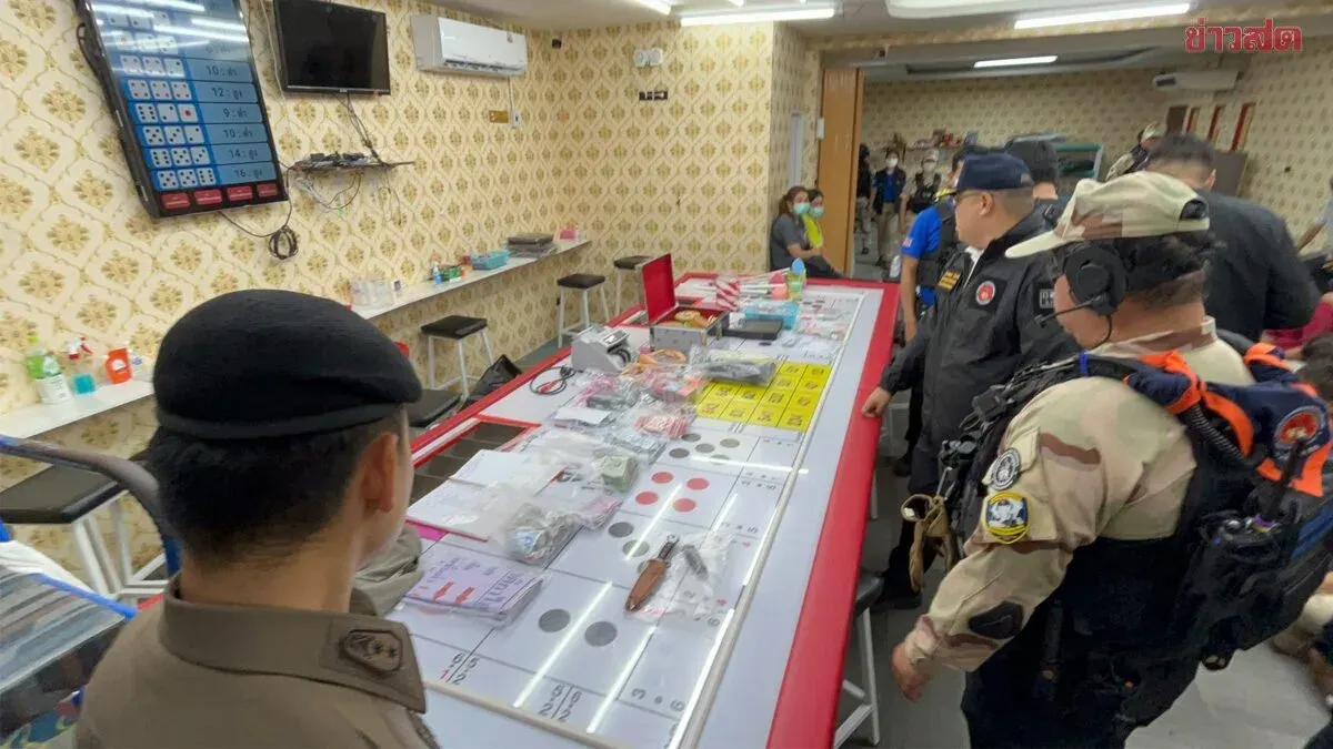 Police Chief Orders Inquiry After Administrative Officials Raid Two Underground Gambling Dens in Bangkok