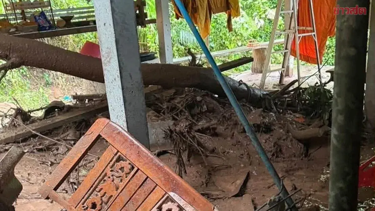 Heavy Flooding Strikes Kaeng Hang Maew; Monk Dies in Landslide
