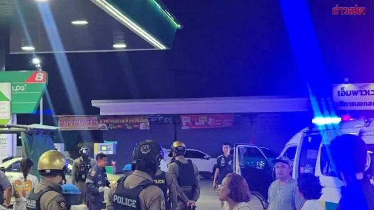 Man Allegedly Drunk Stabs Father at Gas Station; Son Joins Fight