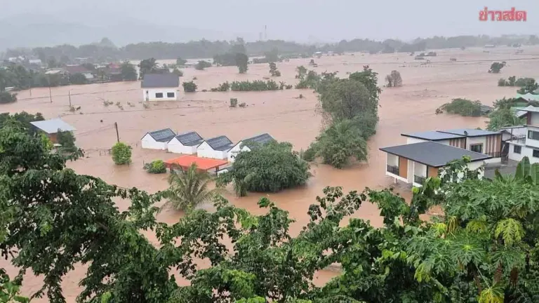 Nan Prepares for New Rain Band on August 23