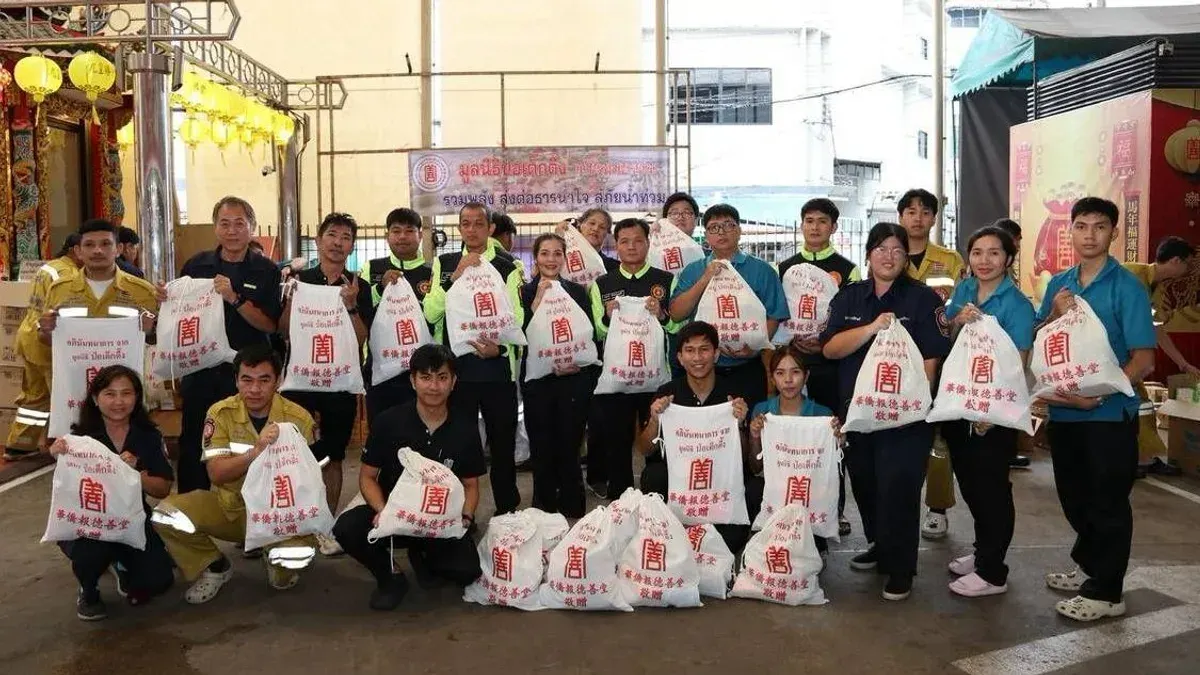 Po Tek Tung Foundation Delivers Emergency Aid Amid Floods