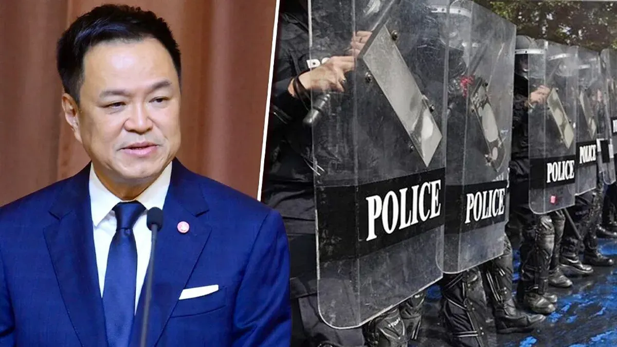 Can Mobs Actually Topple Thailand's Government?