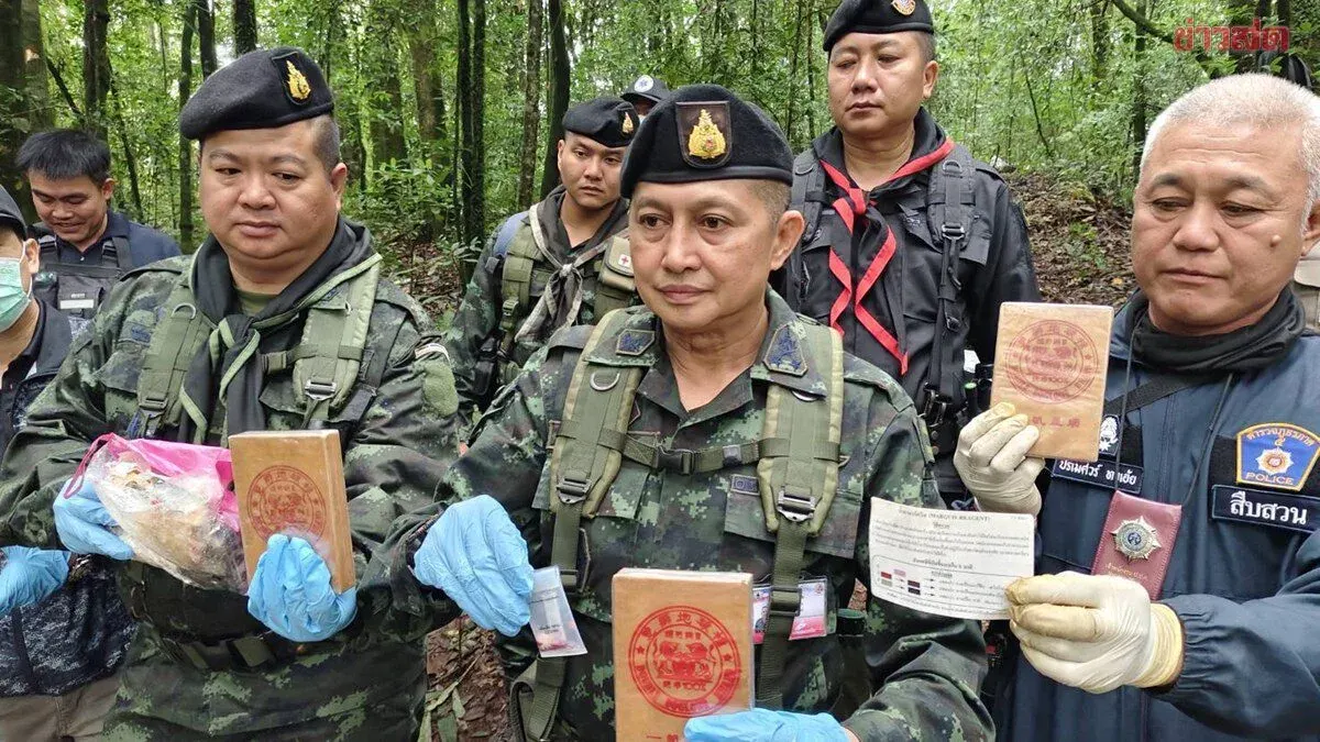 Military Kills 4 Drug Smugglers in Border Firefight