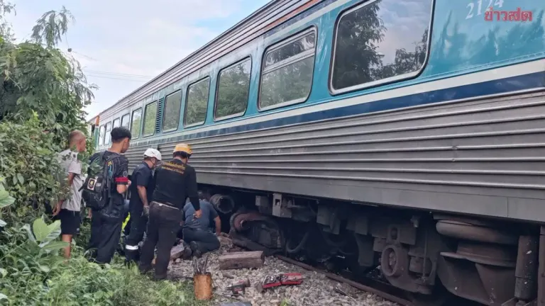 Diesel Engine Derails On Express Train, Delays 4+ Hours