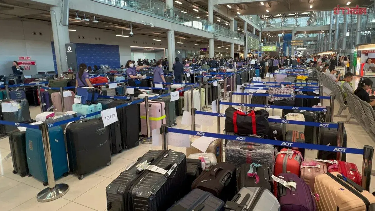 Suvarnabhumi Airport Baggage Chaos Continues After Floods