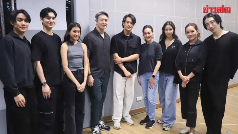 Muang Maraya Musical Cast Takes Stage in Full Production