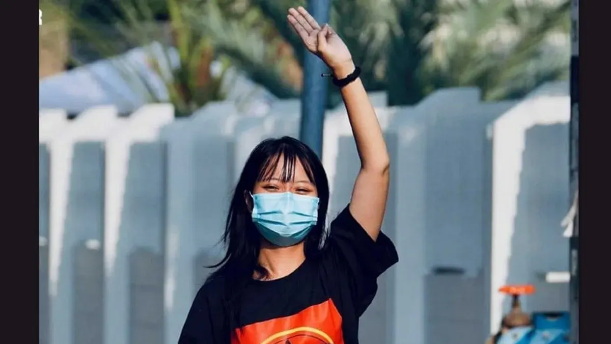 Young Activist Jailed for Lese Majeste Over Royal Motorcade Protest