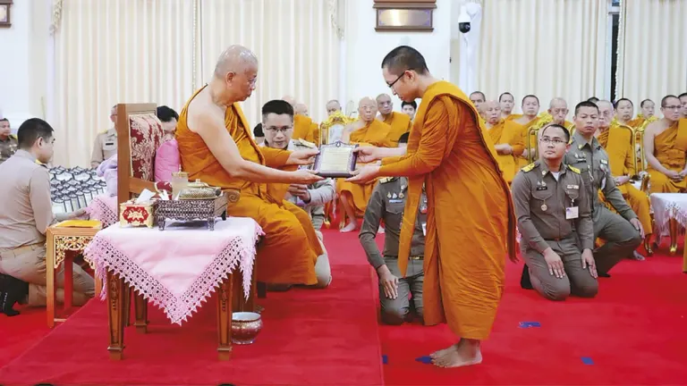 Top Buddhist Schools Honored in National Dhamma Studies Awards
