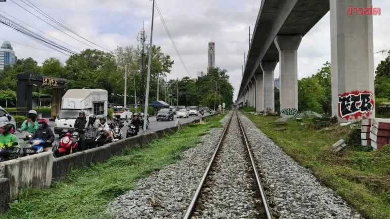 State Railway of Thailand Clarifies Train Grazing Incident Caused by Victim's Negligence
