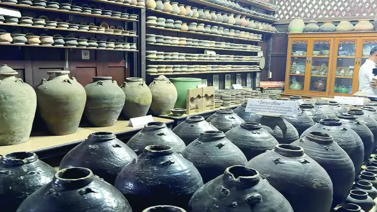 Samut Songkhram's Ancient Treasures Preserved in Riverside Museum