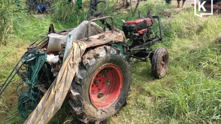 Farmer Drowns After Tractor Overturns Into Ayutthaya Canal