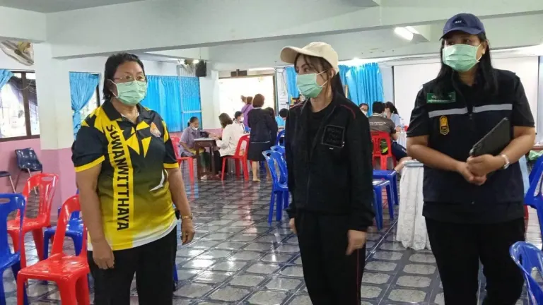 Prachin Buri School Converted into Flood Relief Hospital
