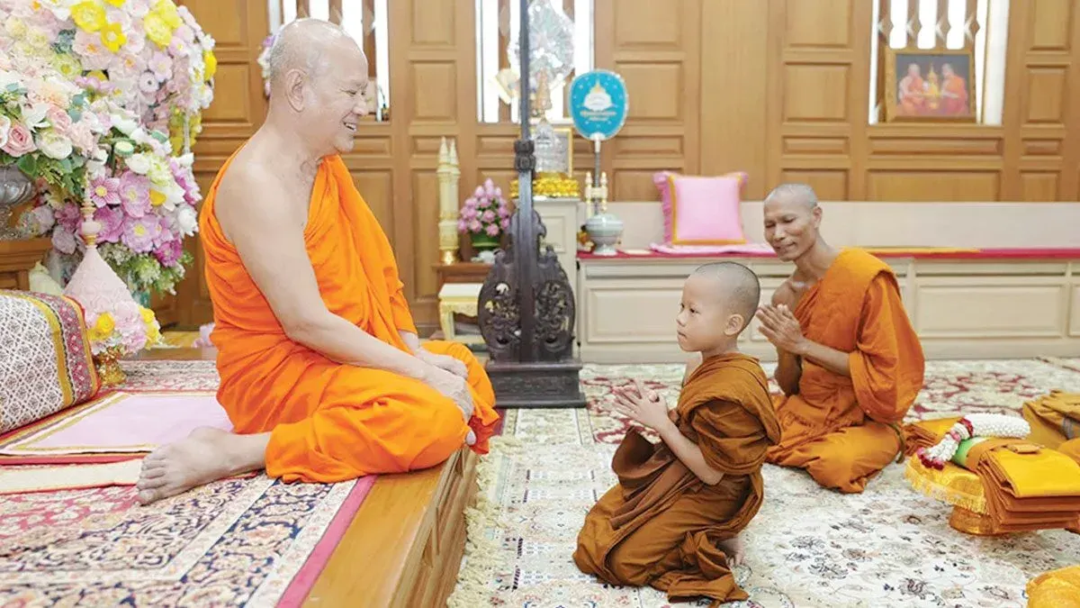 Seven-Year-Old Novice Monk Masters Buddhist Chanting Feat