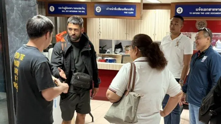British Tourist Arrested for Assaulting Phuket Tuk-Tuk Driver