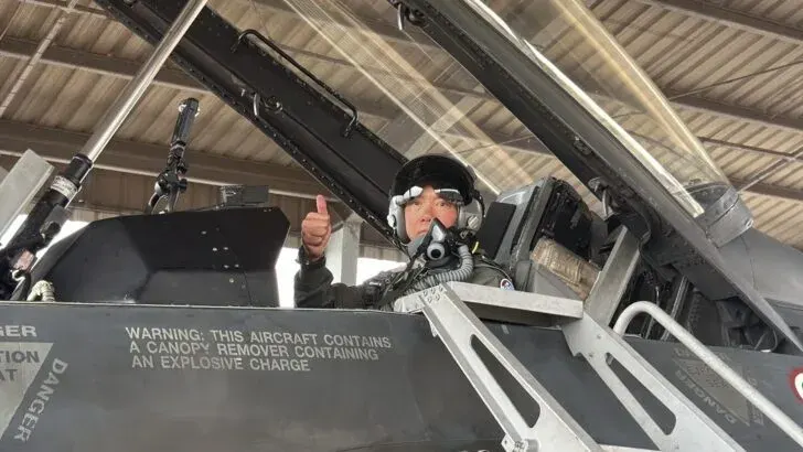 Supreme Commander Takes Flight in F-16 to Inspect Border Defense Operations
