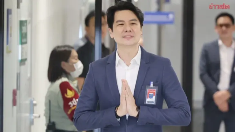 Phawut Appears For Forex Investigation, Denies Recruitment Role