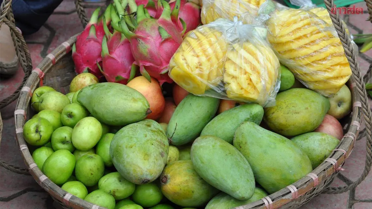 Doctors Warn Against Five Fruits That May Harm Bones if Consumed in Excess