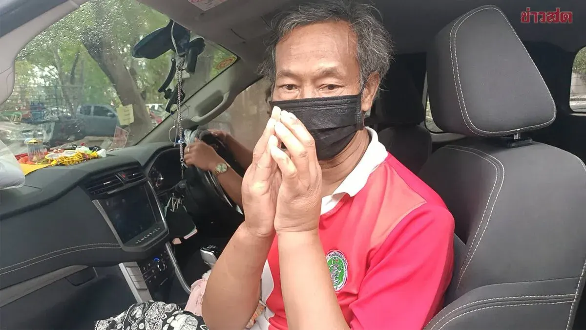 Kindhearted Woman Volunteers to Drive Neighbor Facing Blindness to Hospital, Living on Elderly Mother's Pension