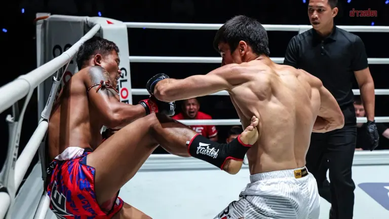Quick Action! Ratchasih Isan Caught Off Guard, Elbrus Knocks Out in First Round – Duang Dao Noi Wins by Points