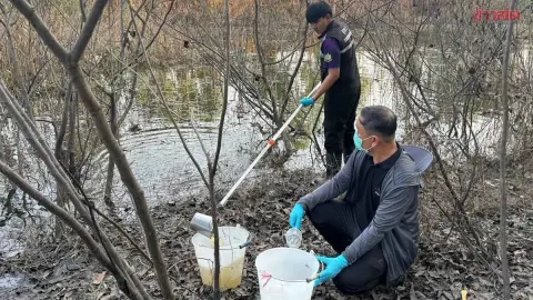 Pollution Control Dept Checks Water After Fish Cage Deaths