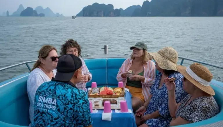 Boat Lagoon Offers Private Charter Service
