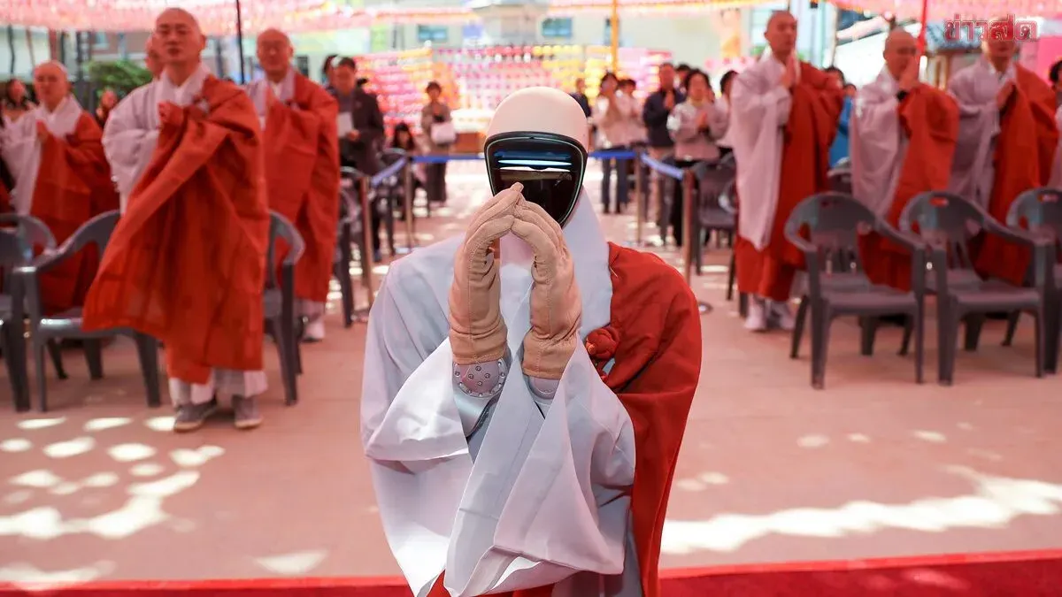 South Korea Ordains First 'Robot Monk' in Bid to Attract Younger Devotees to Temples