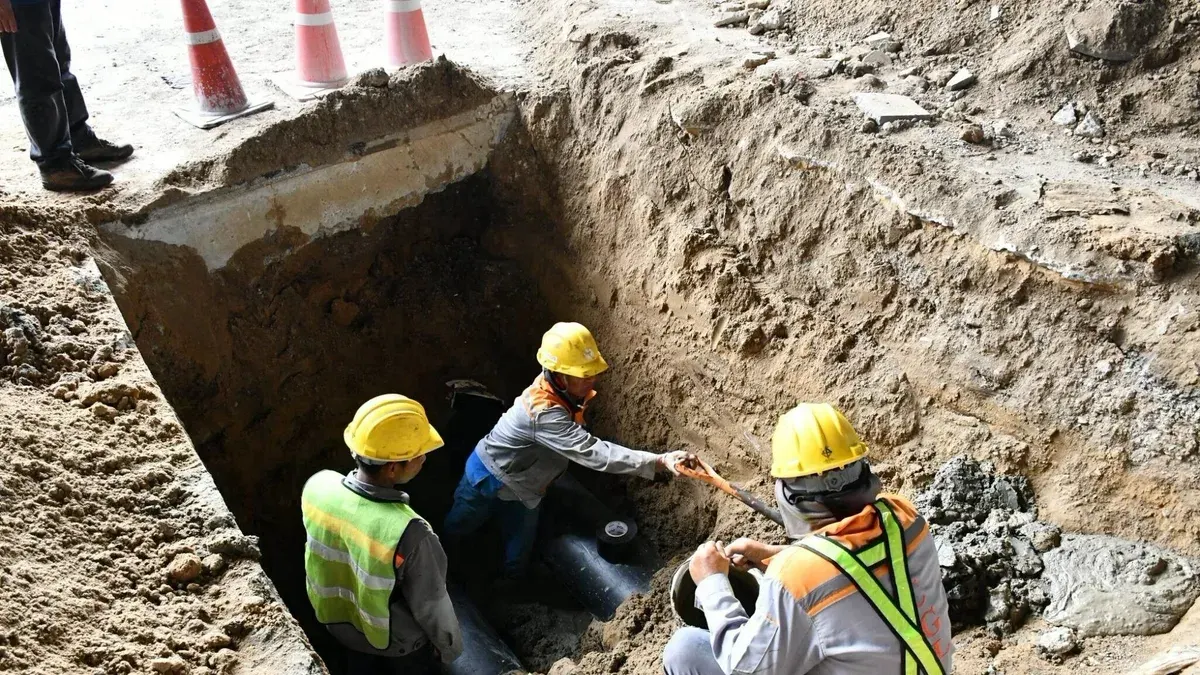 Energy Ministry Launches 24-Hour Search for Oil Pipeline Leak