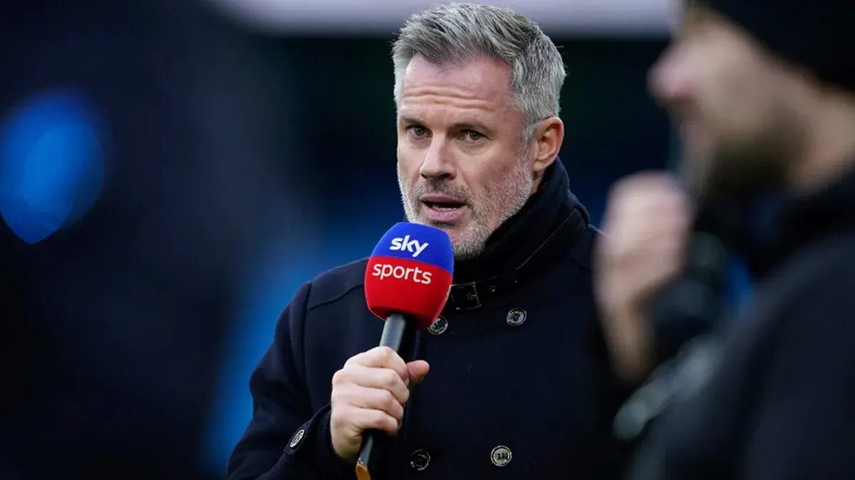Carragher: Alonso Will Find It Tougher to Manage Liverpool if He Takes Chelsea Job First