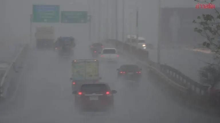 Thailand Forecasts Thunderstorms, Strong Winds Across 37 Provinces