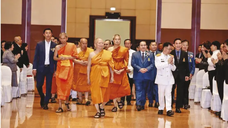 Mahachulalongkornraj University Honors Founder's Legacy