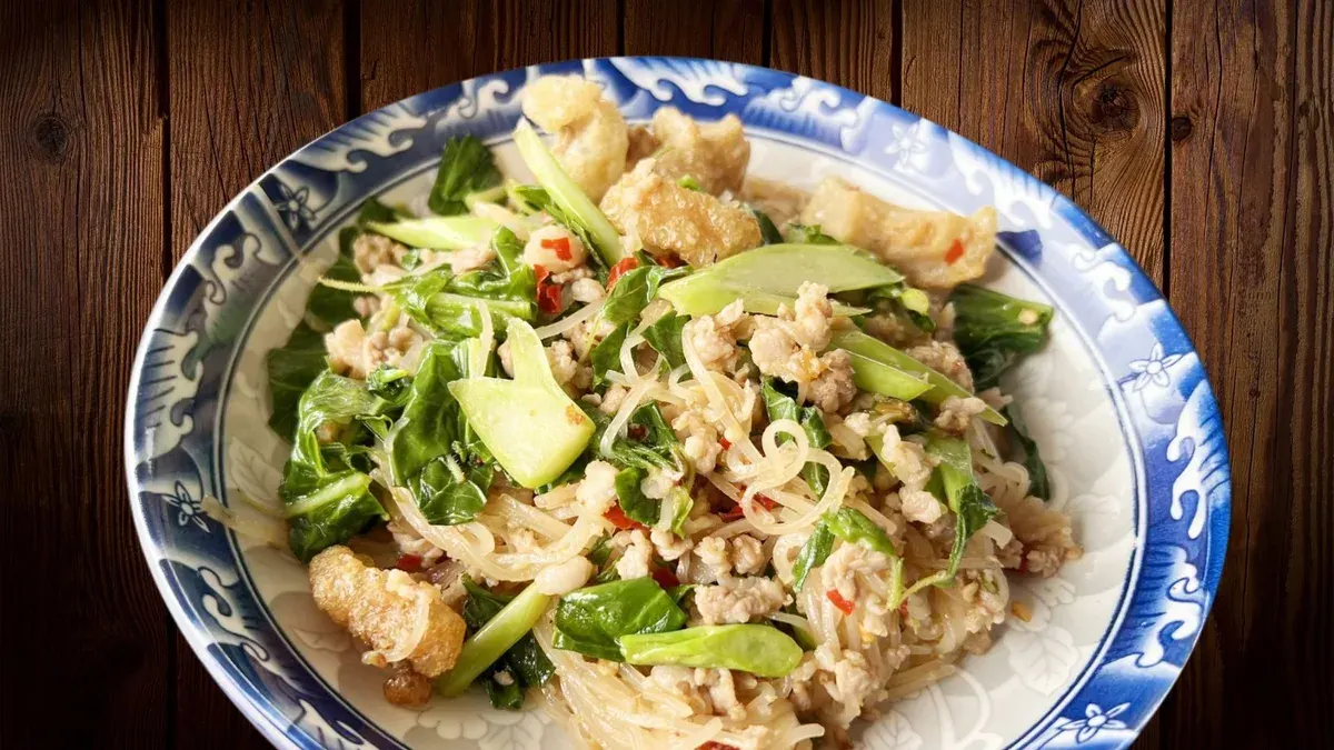 Ba Ratree's Basil Noodles Becomes Customer Favorite