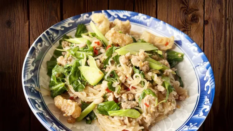 Ba Ratree's Basil Noodles Becomes Customer Favorite