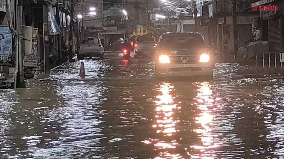 Floodwaters Surge Into Streets in Nakhon Nayok
