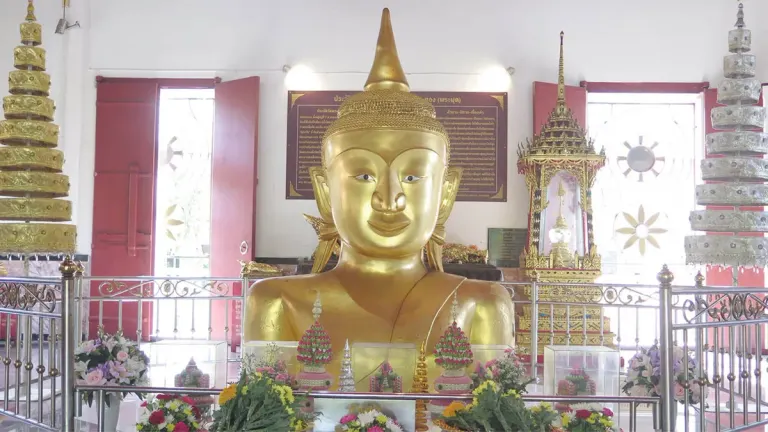 Temple Hopping on Holidays – The Legend of 'Phra Phud,' the Sacred Buddha Image at Wat Phra Thong in Phuket
