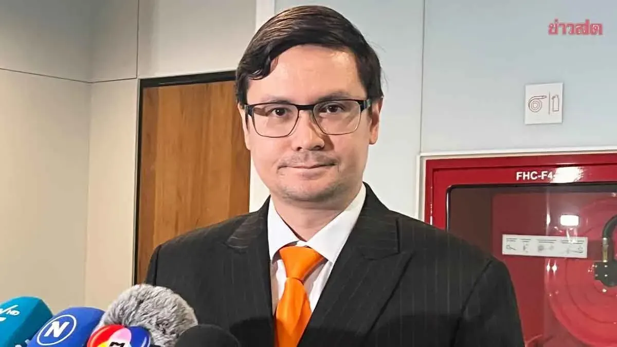 Rangsiman Challenges Suphachai to Name Pheu Thai MPs in Senate Bid