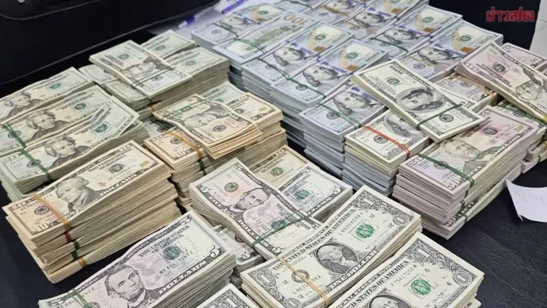 Customs Seize $1.7 Million in Undeclared Cash at Suvarnabhumi