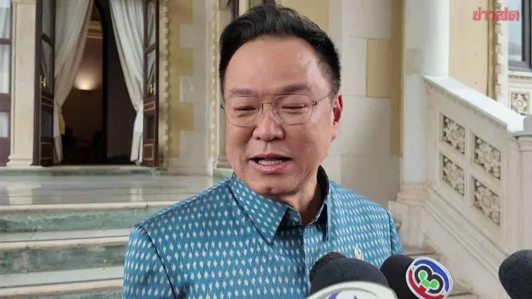 Anutin Stands by Suphattra, Warns Critics to Watch Out—Dismisses Government Detractors