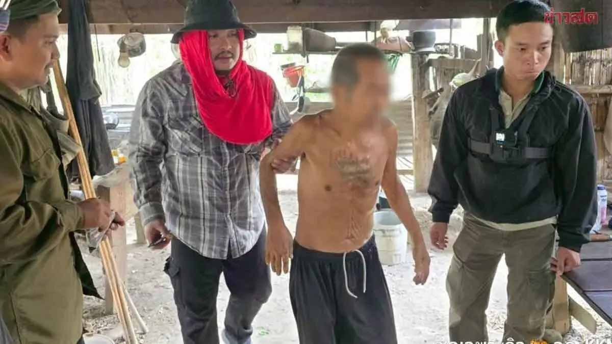 No One Left Behind: Khao Khram National Park Rangers Rescue Ill Patient from Forest