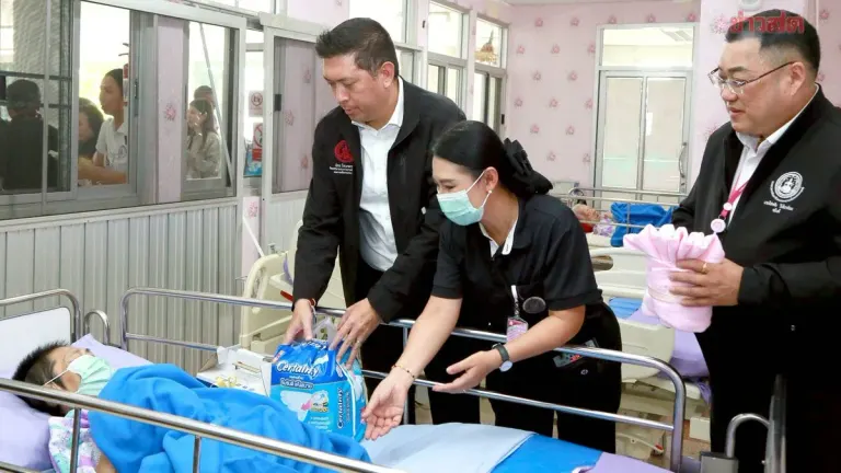 Social Development Minister Nikom Opens Bang Khae Day Care Center as Model for Comprehensive Elderly Care