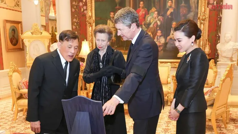 Thai King and Queen Receive British Princess Anne