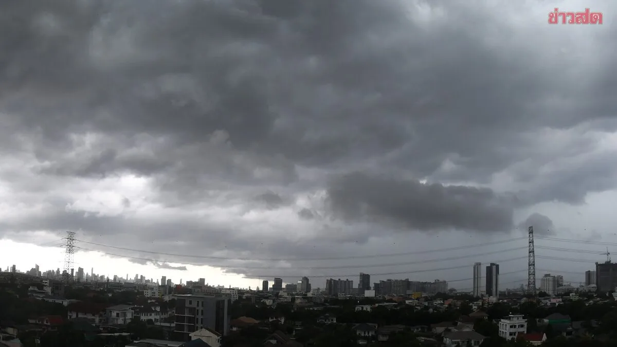 Meteorological Department: 31 Provinces to Face Heavy Rain Tomorrow; Bangkok Braces for Afternoon to Evening Showers
