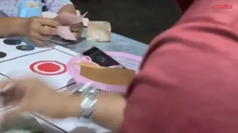 Family appeals to media: Son with brain condition lured into hi-lo gambling by police officer, loses over 100,000 baht