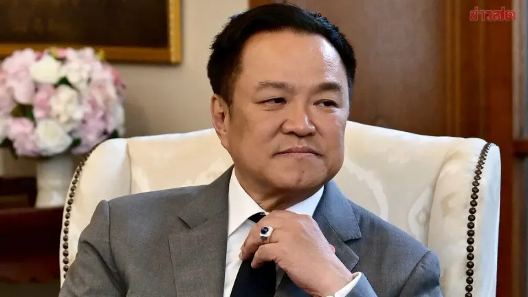 PM Anutin Accepts Constitutional Court Ruling on 400 Billion Baht Decree